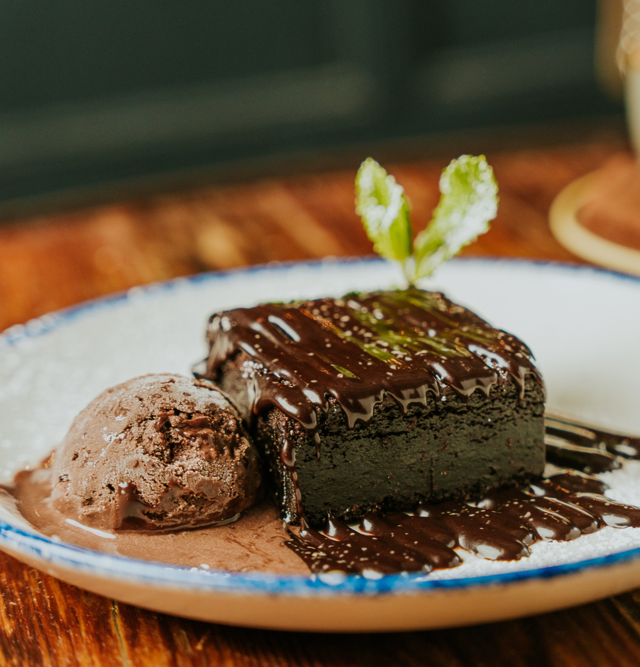 Dinner & Dining at The Saxon King in Southend