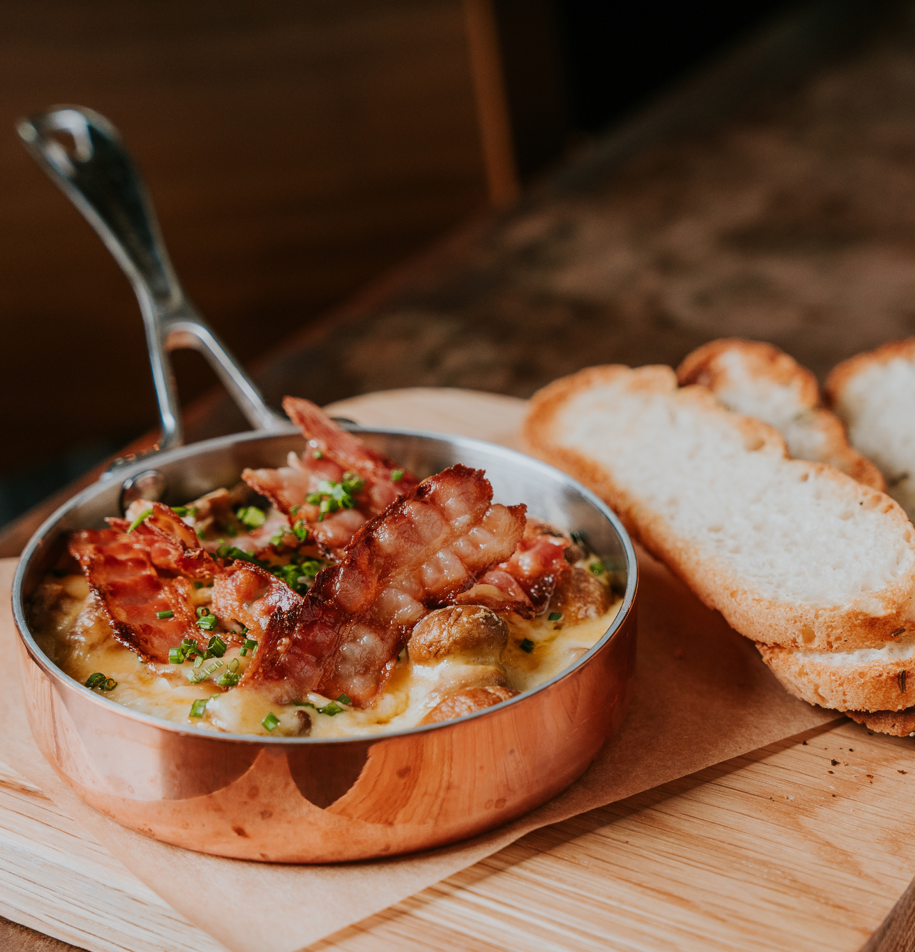 Dinner & Dining at The Saxon King in Southend